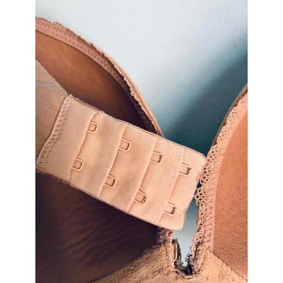 Victoria's Secret Push Up Bra Beige Body By Victoria 36D - Picture 6 of 8